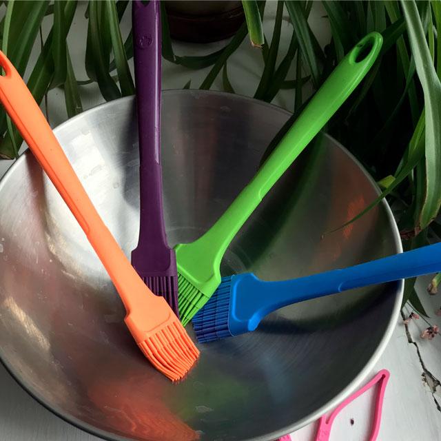 Купить Силиконовая кулинарная кисточка 24 3 см. Магазин экологичные товары без химии Киев Украина